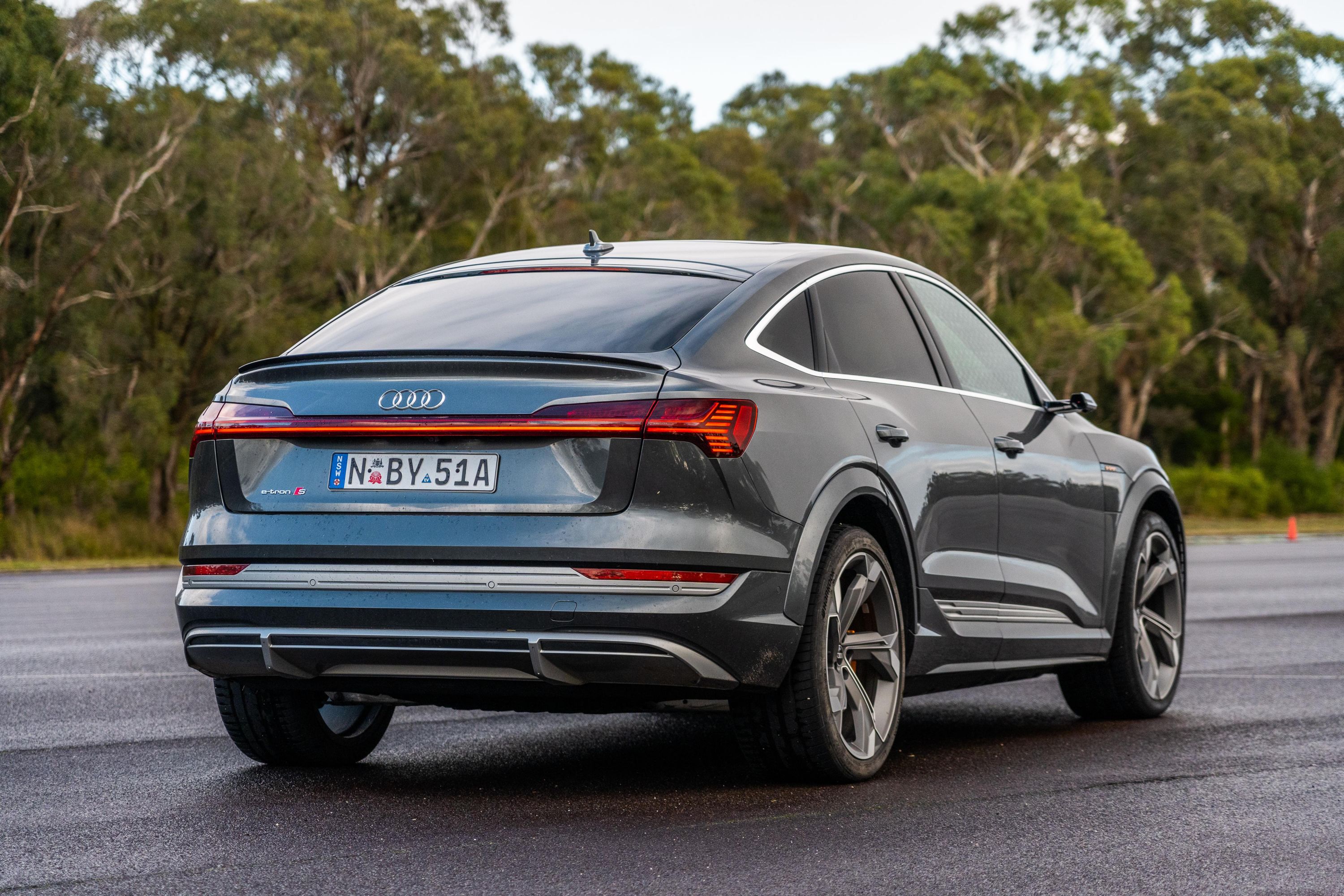 AUDI E-TRON S SPORTBACK