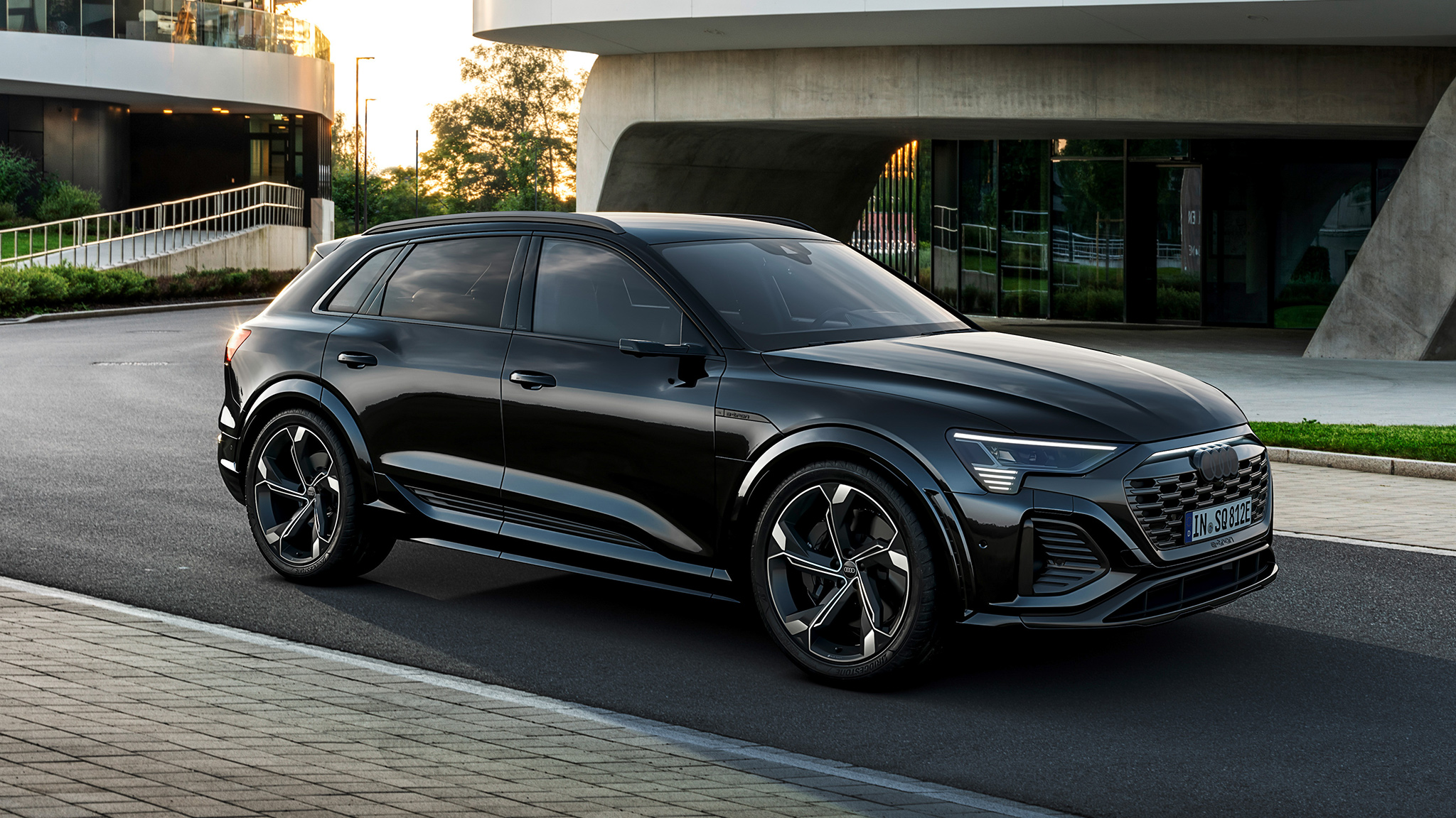 AUDI Q8-E-TRON 55 QUATRO