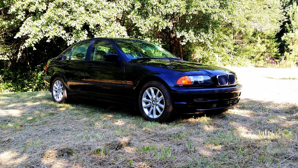 BMW 323I