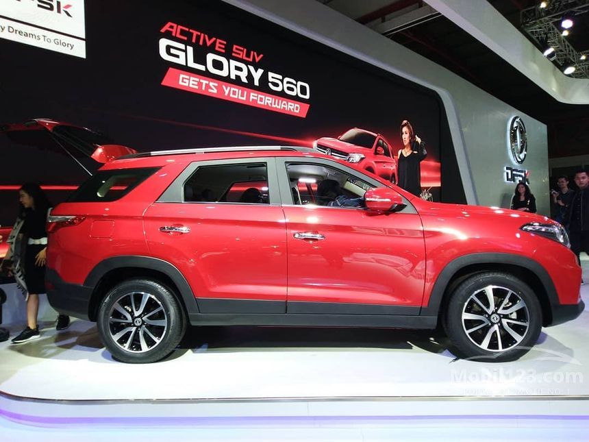 DFSK GLORY 560 S