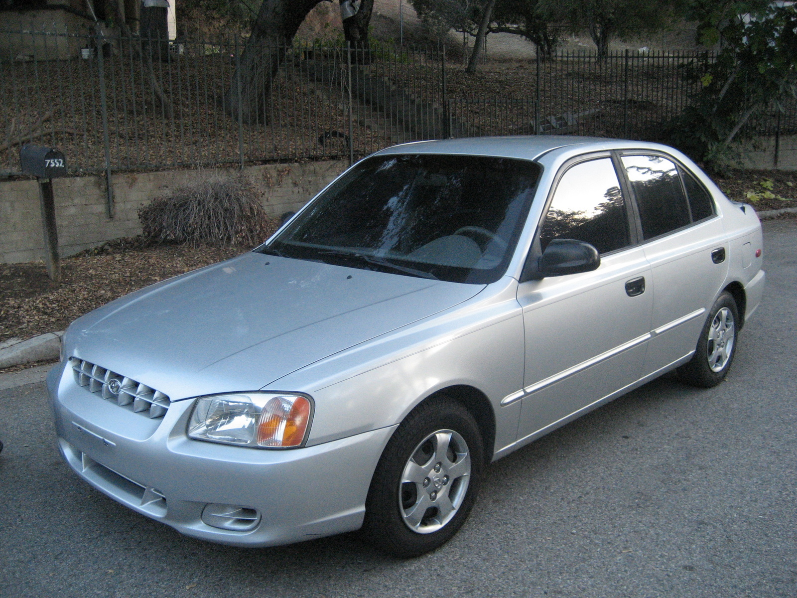 HYUNDAI ACCENT GL