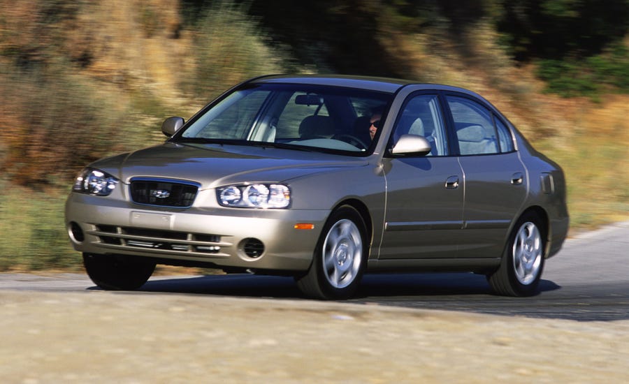 HYUNDAI ELANTRA