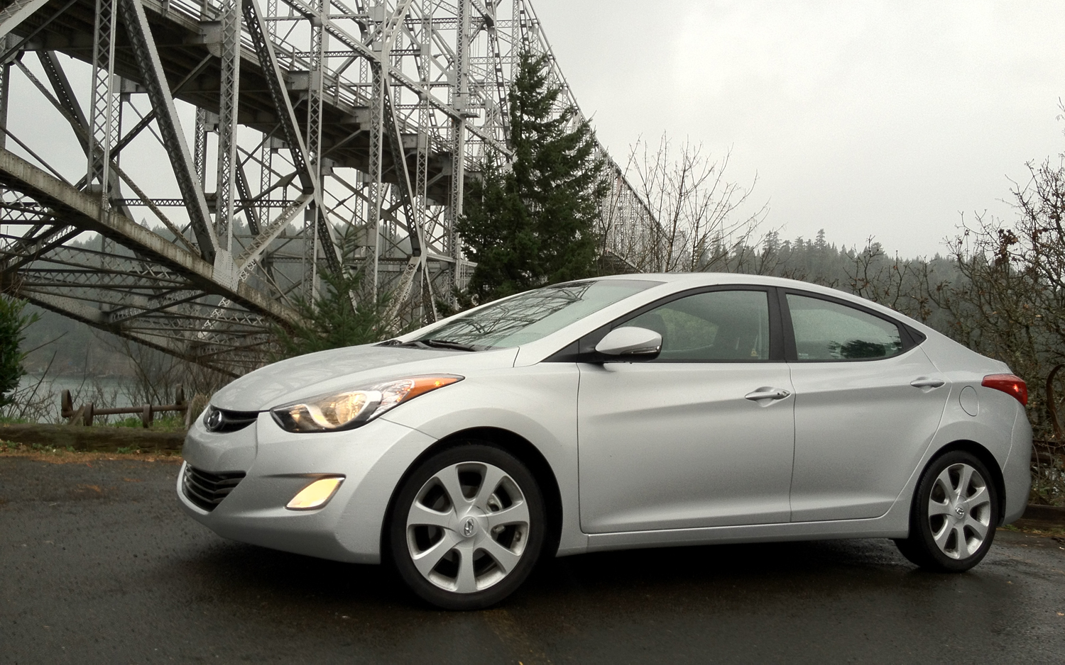 HYUNDAI ELANTRA LIMITED