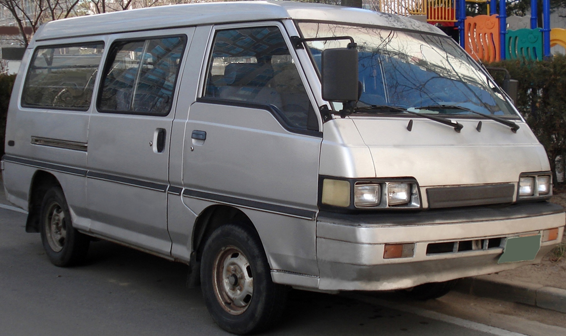 HYUNDAI GRACE