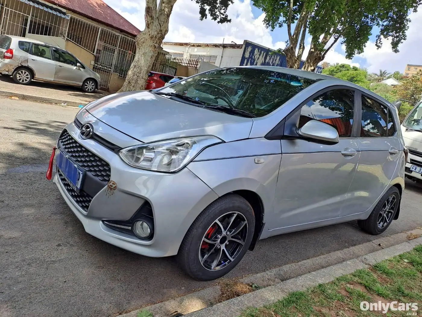 HYUNDAI GRAND I10