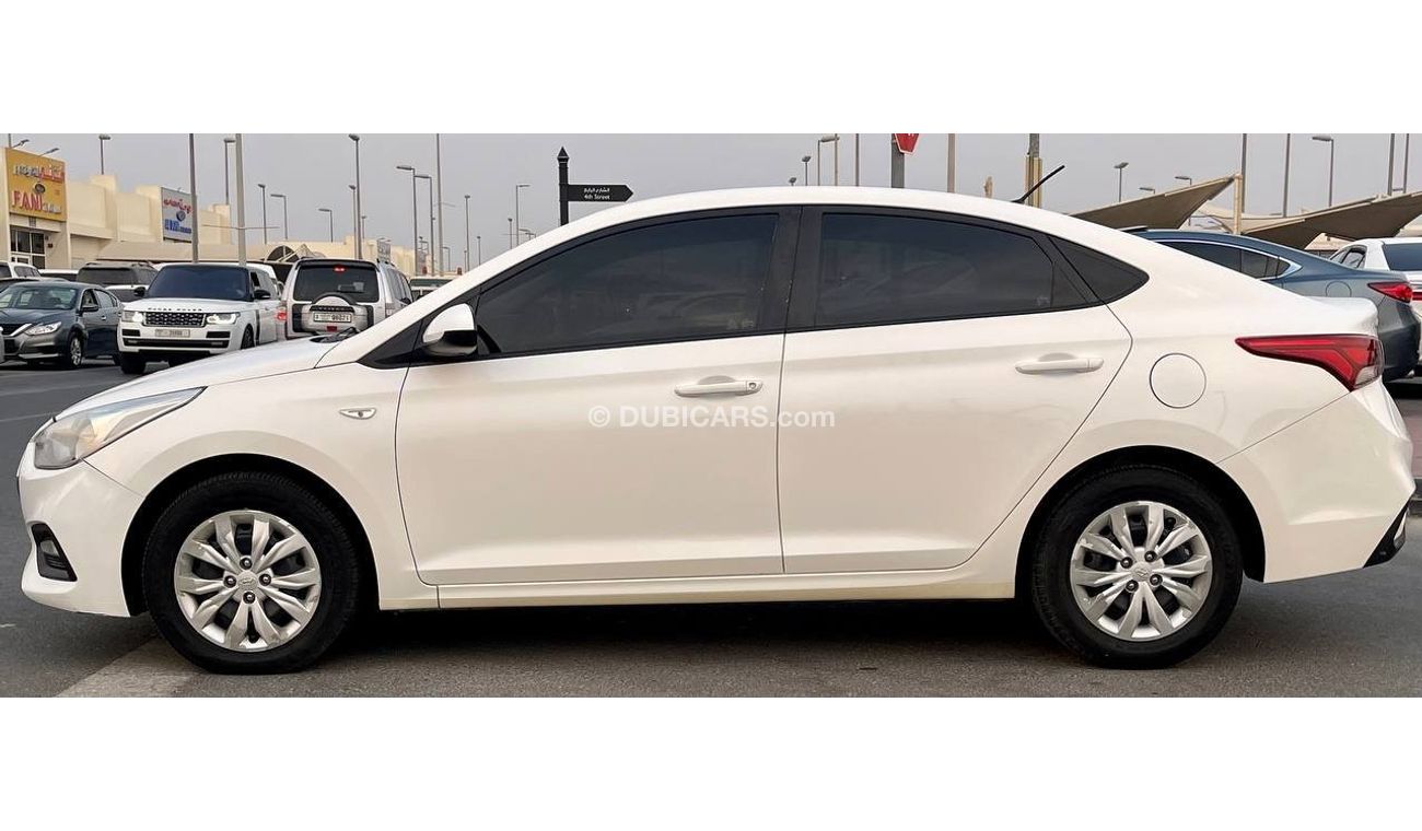 HYUNDAY Accent Gl