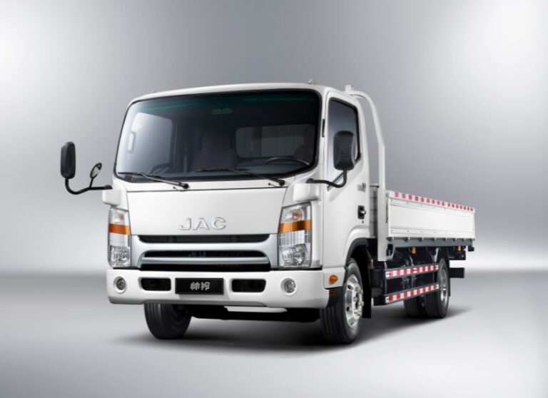 JAC HFC 1042 KN