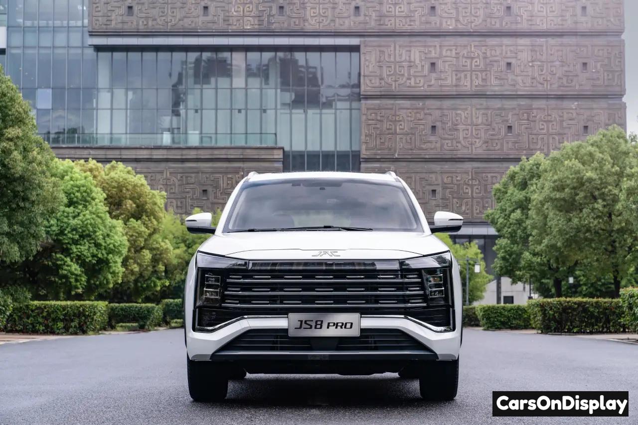 JAC JS8 PRO