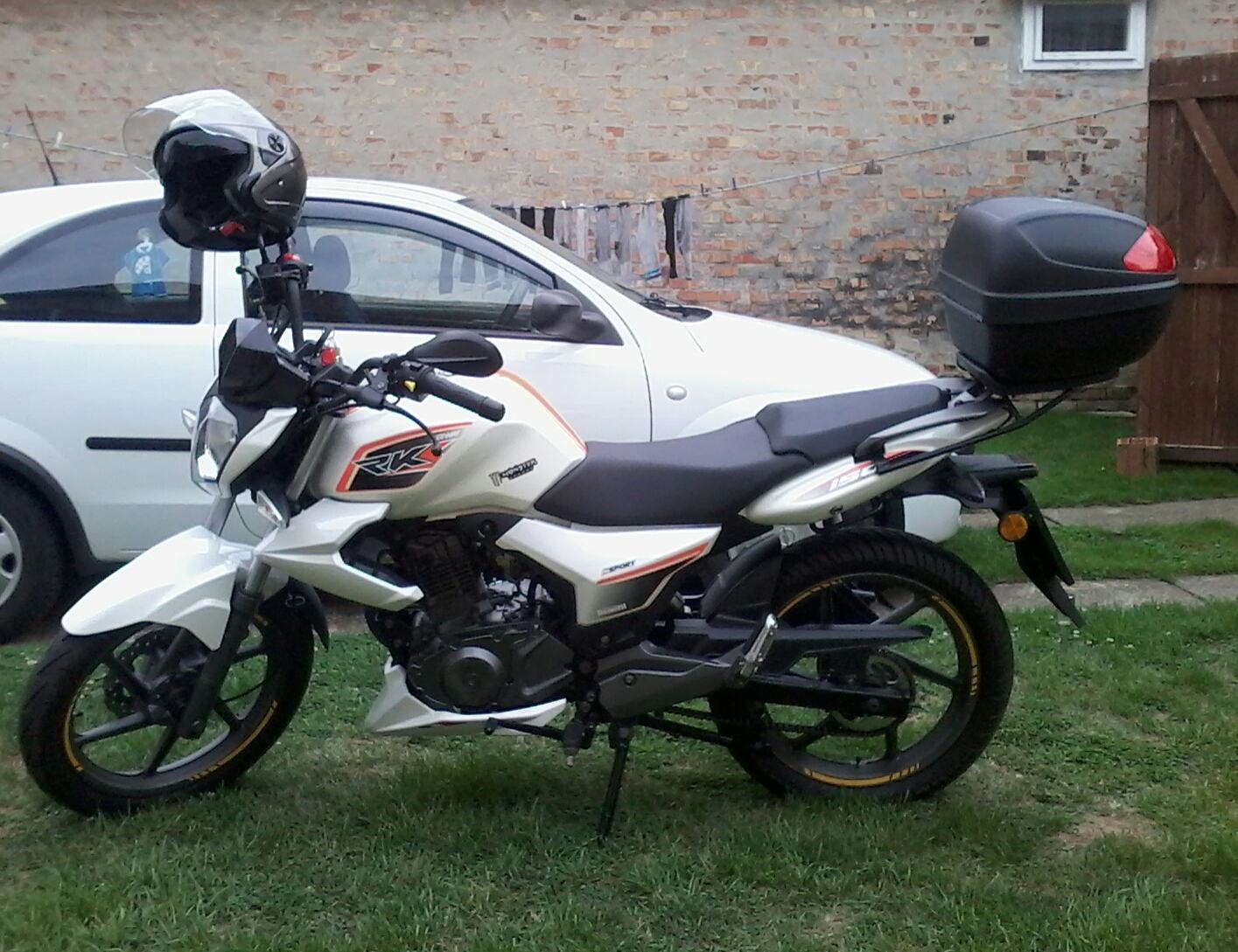 KEEWAY RKS150