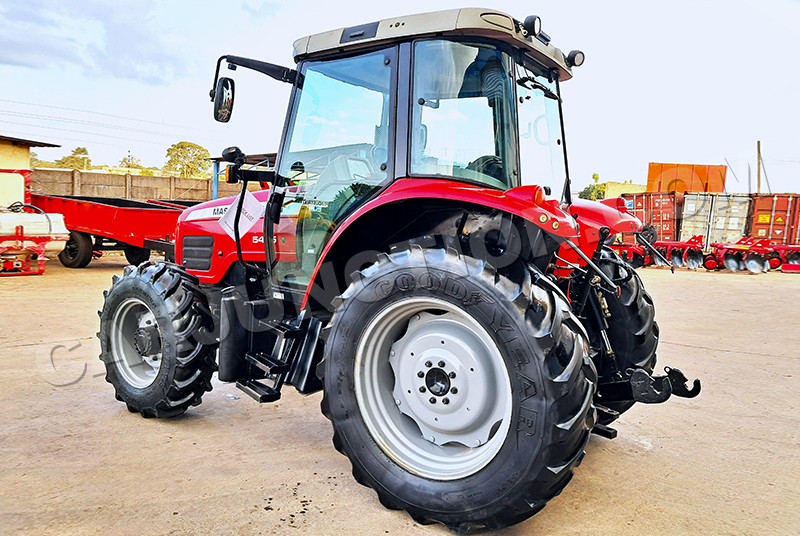 MASSEY FERGUSON MF5445-4