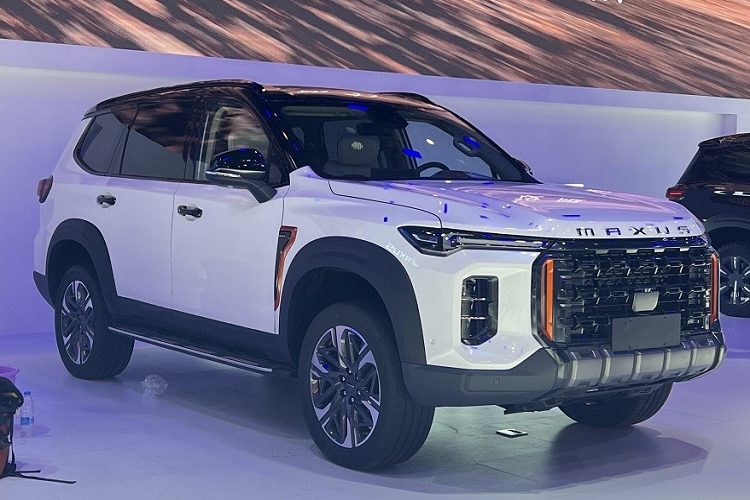 MAXUS SUV