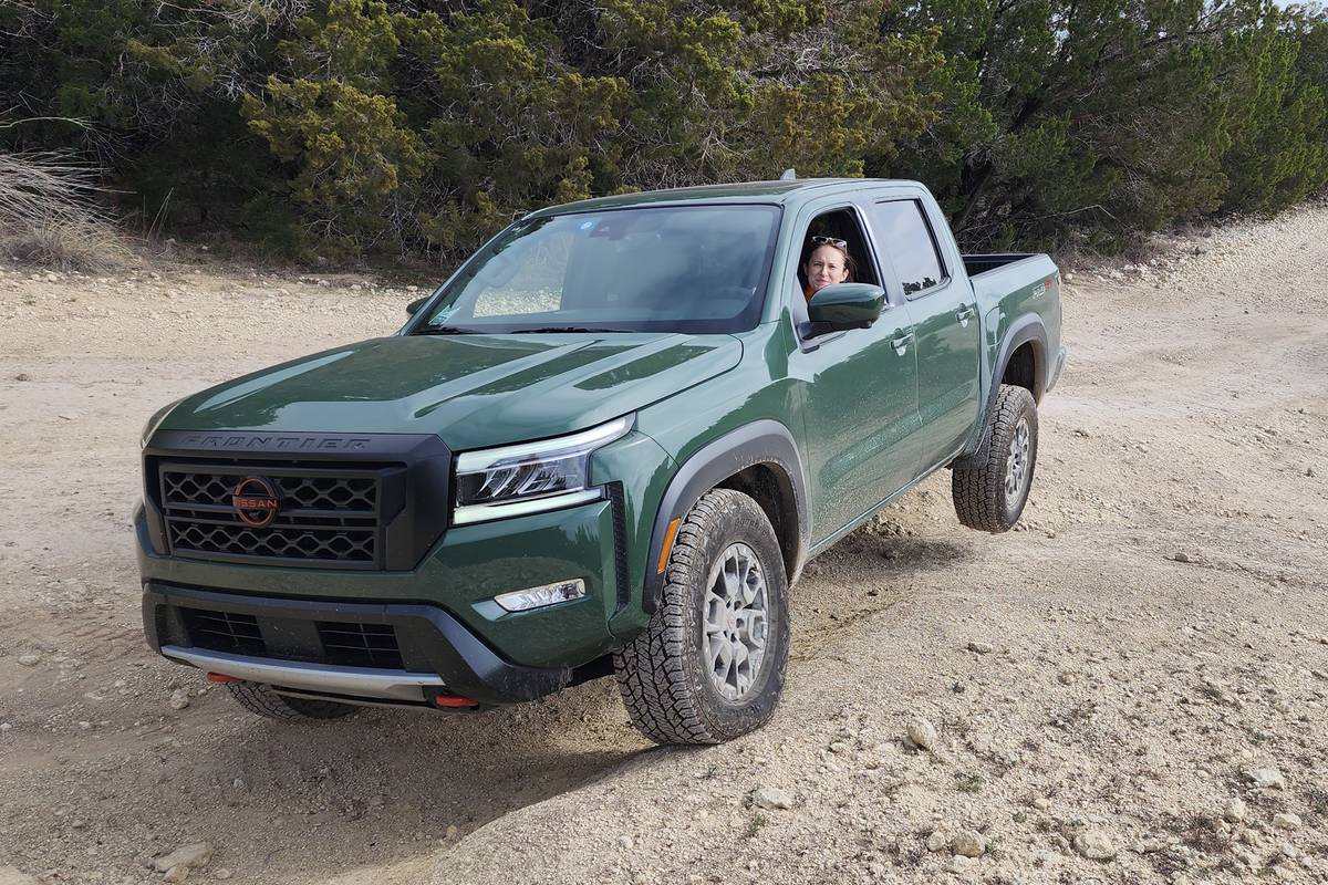 NISSAN FRONTIER PRO-4X