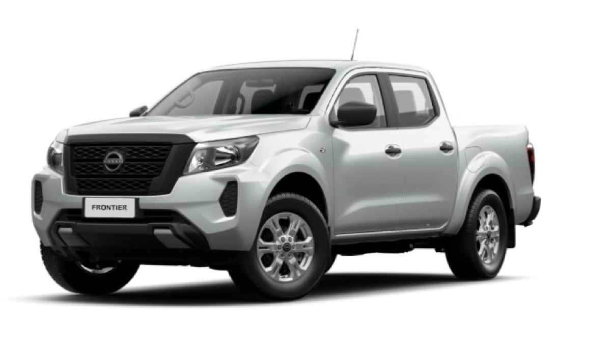 NISSAN FRONTIER SE