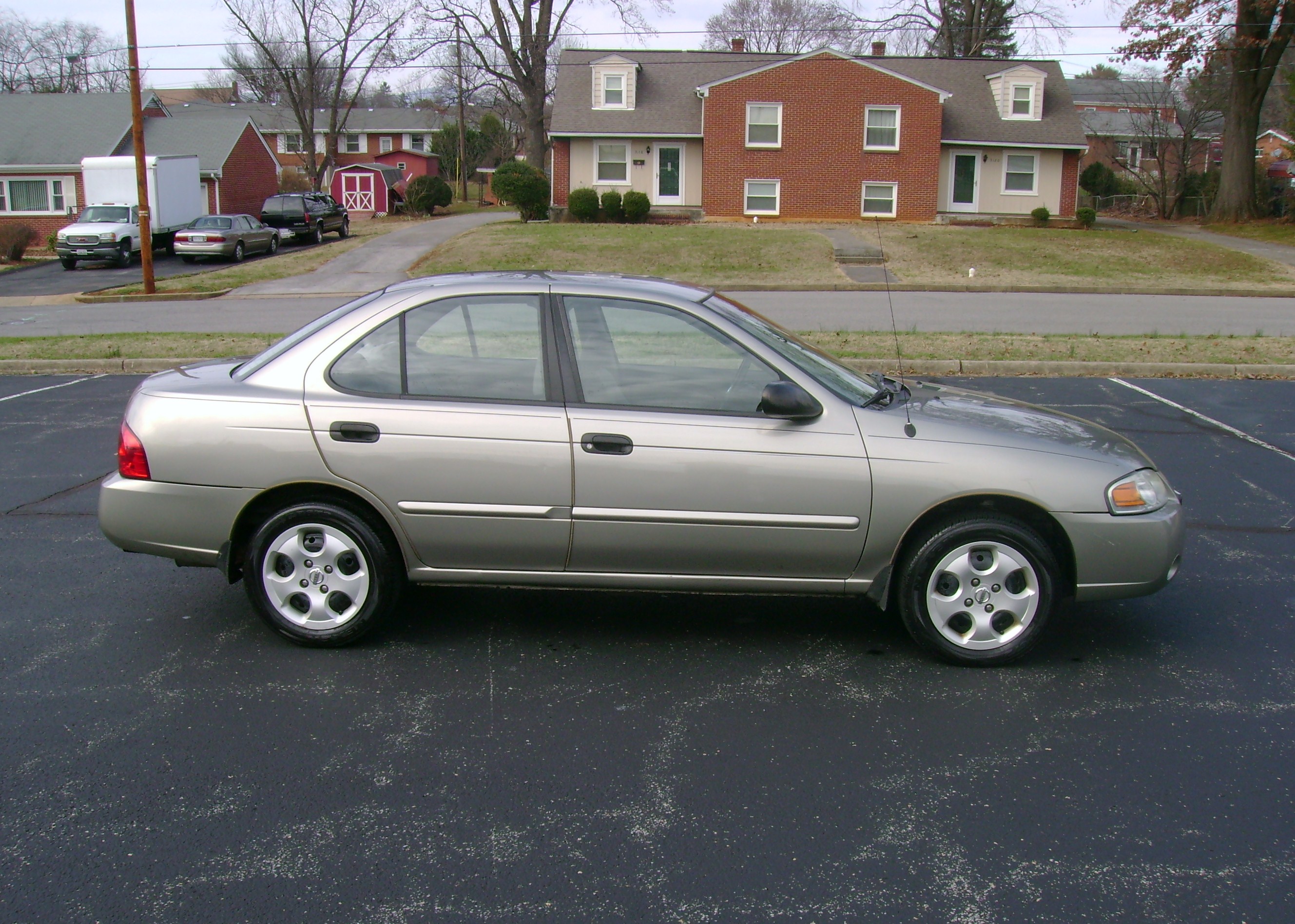 NISSAN SENTRA
