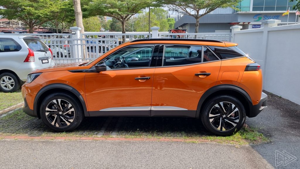 PEUGEOT 2008