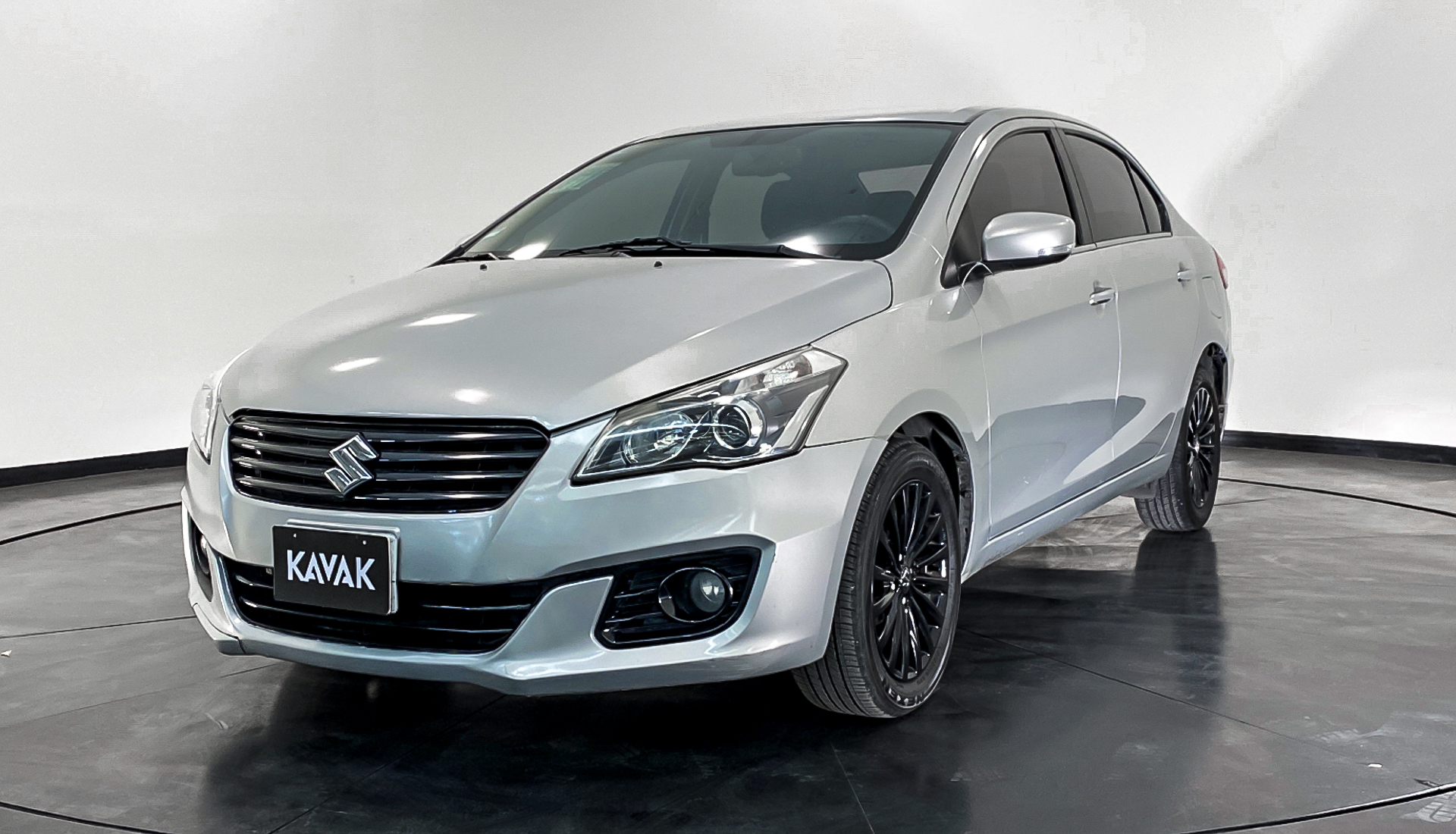 SUZUKI CIAZ GLX