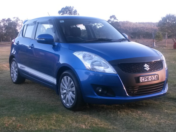 SUZUKI SWIFT GLX