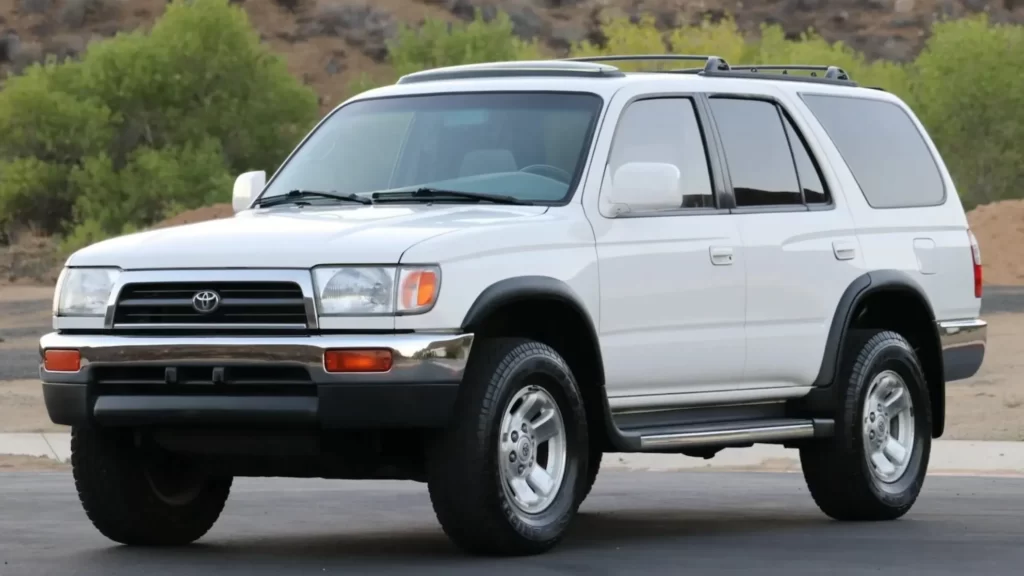 TOYOTA 4 RUNNER