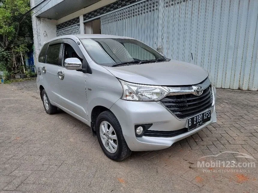 TOYOTA AVANZA G