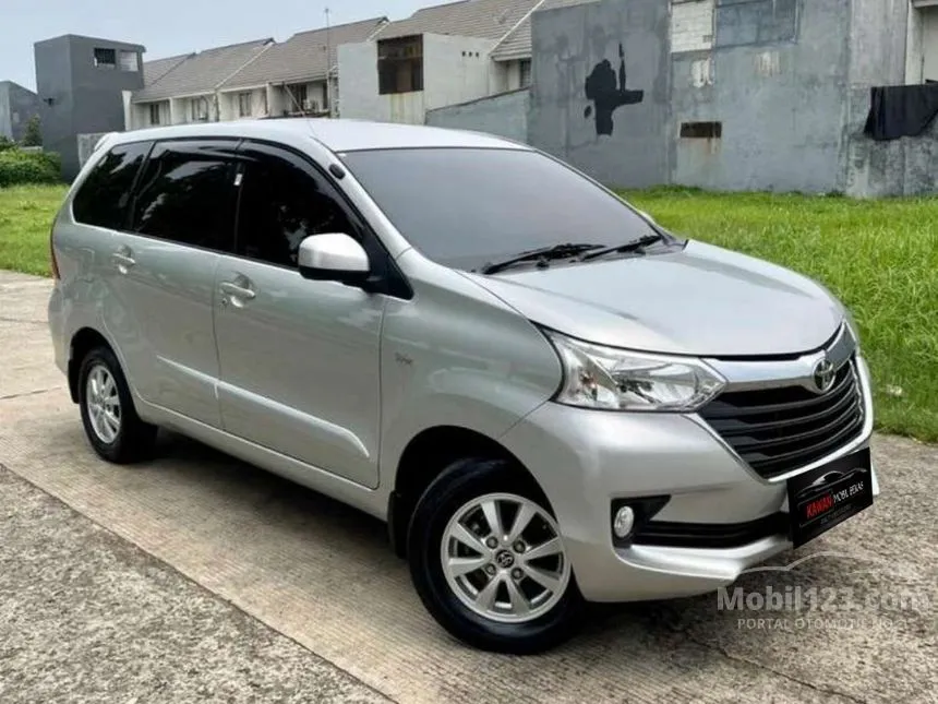 TOYOTA AVANZA G