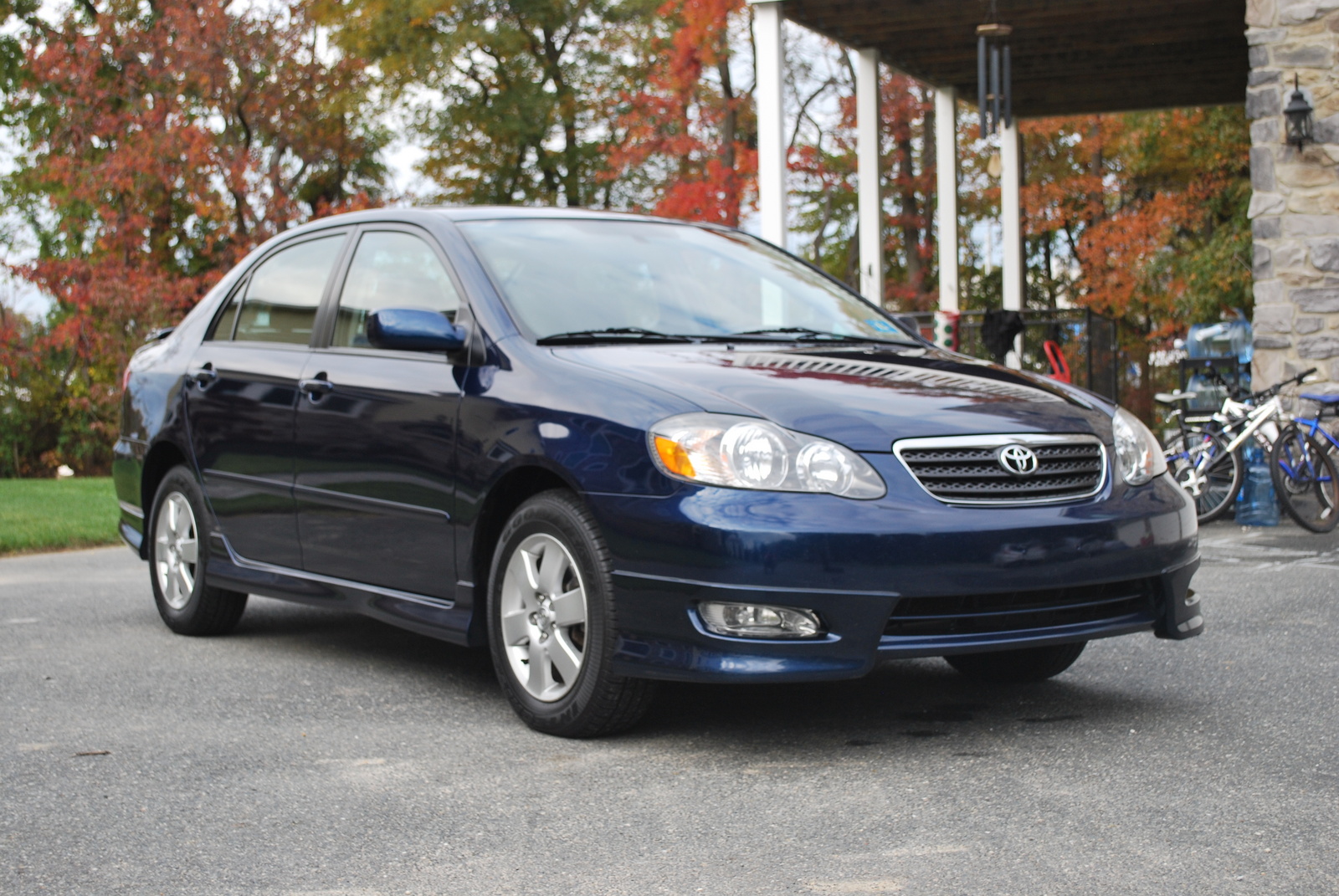 TOYOTA COROLLA