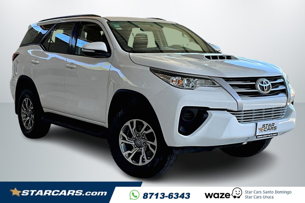 TOYOTA FORTUNER