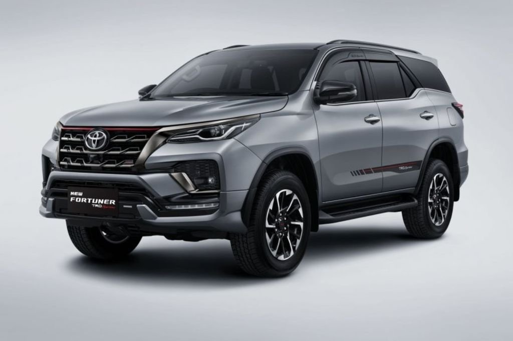 TOYOTA FORTUNER