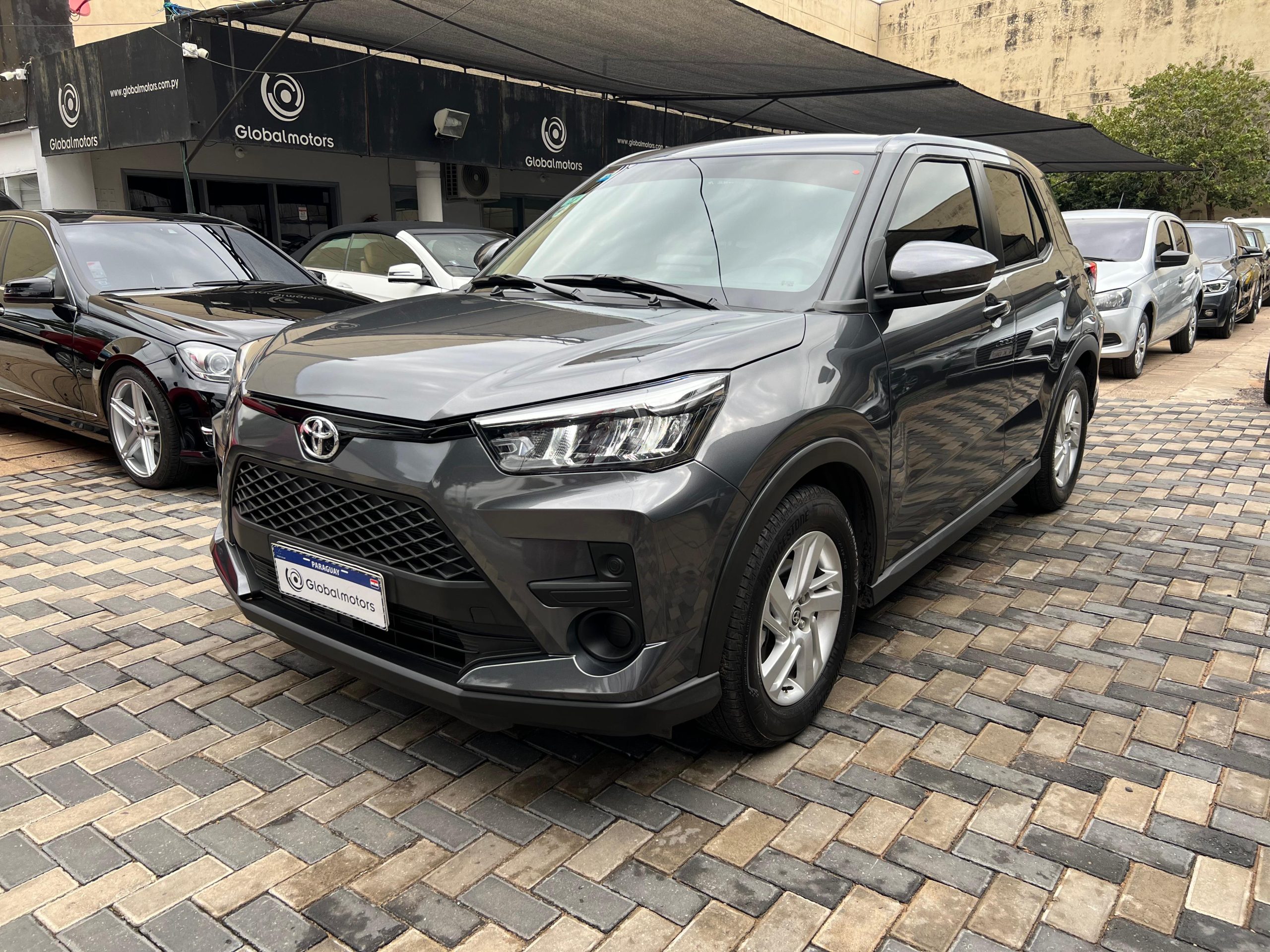 TOYOTA RAIZE E