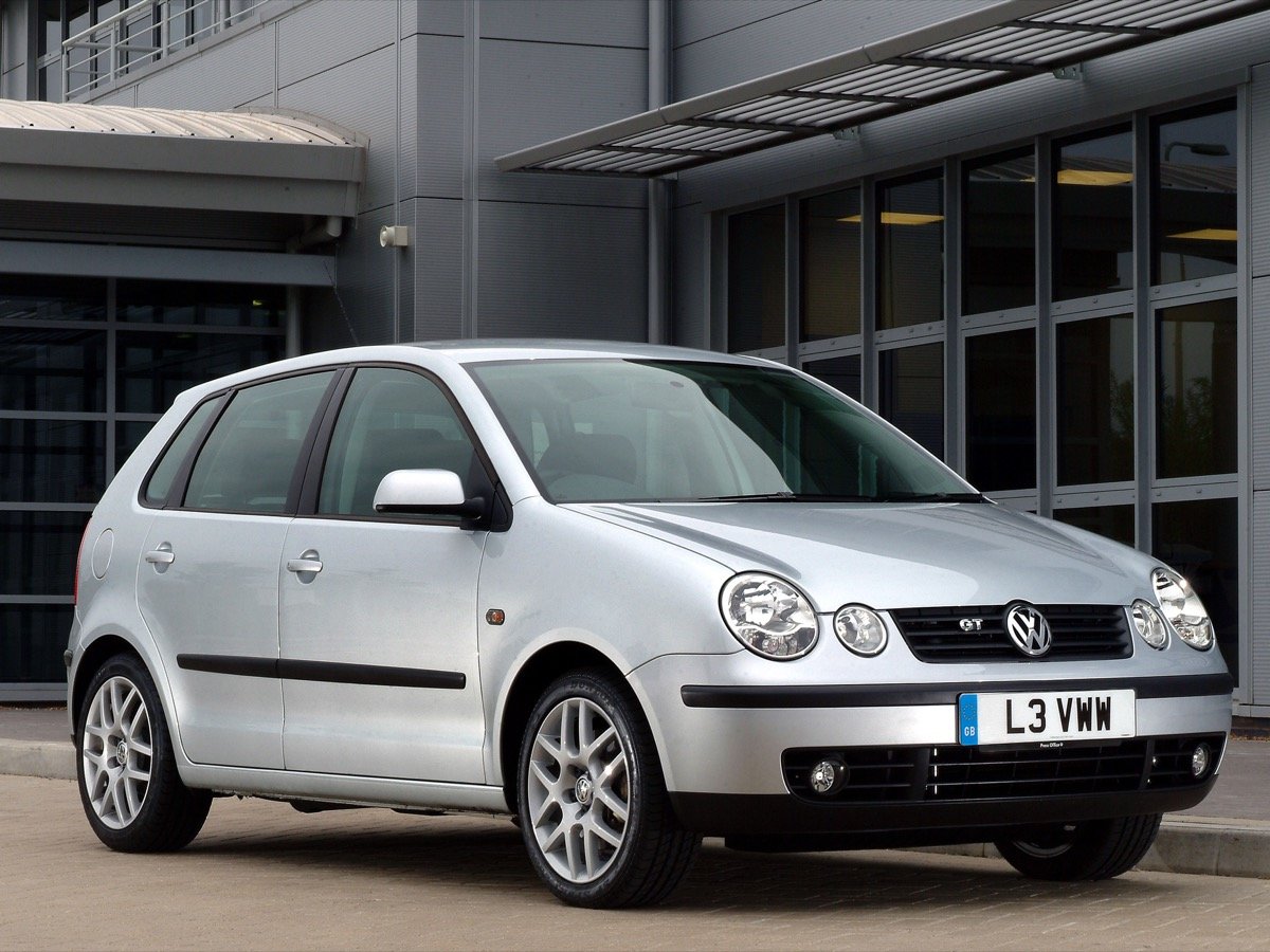 VOLKSWAGEN POLO